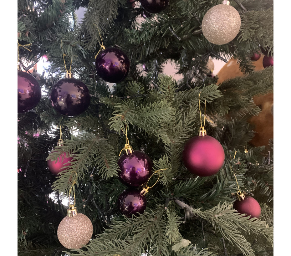 Set de 30 boules de Noël or et cassis Ø4 à 6cm